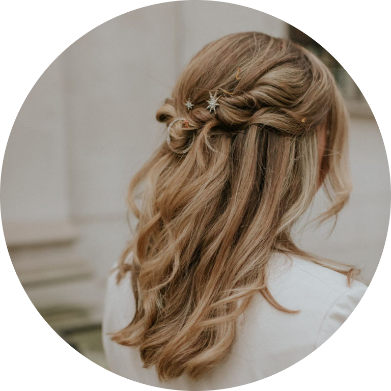 012-half-up-half-down-wedding-hairstyle-stella-tsiledaki-768x1024-photoaidcom-cropped