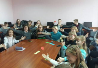 Зустріч з студентами в КНТЕУ
